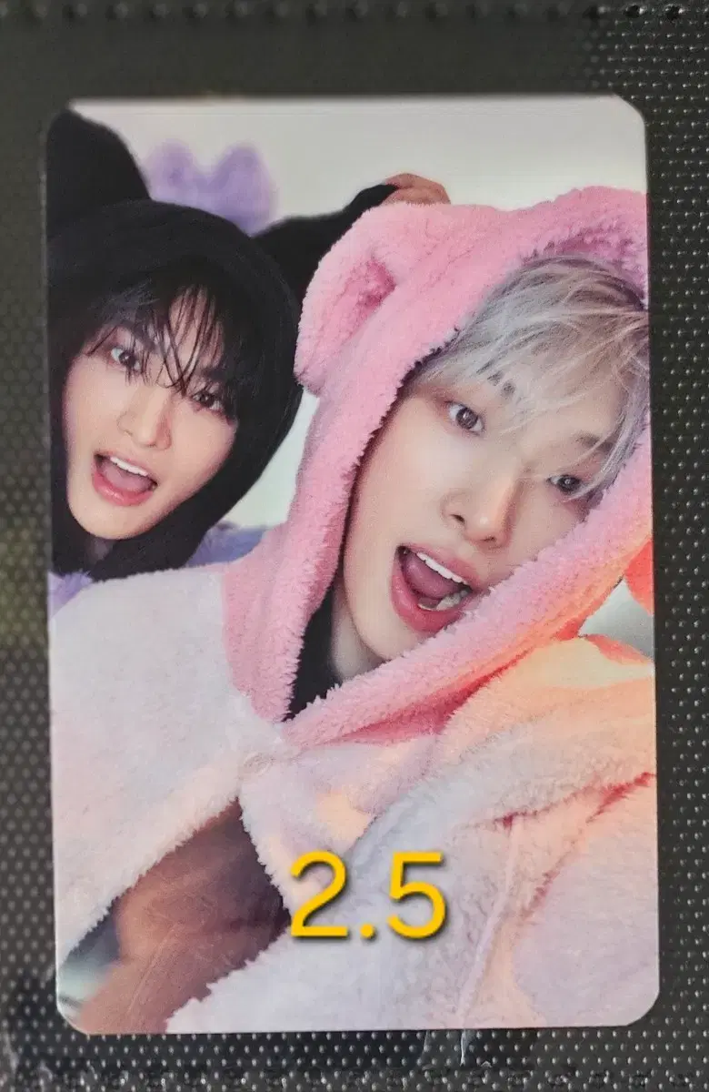 thumbnail-0